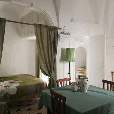 Casa La Chicca Di Gina Lejlighed Ostuni Eksteriør billede